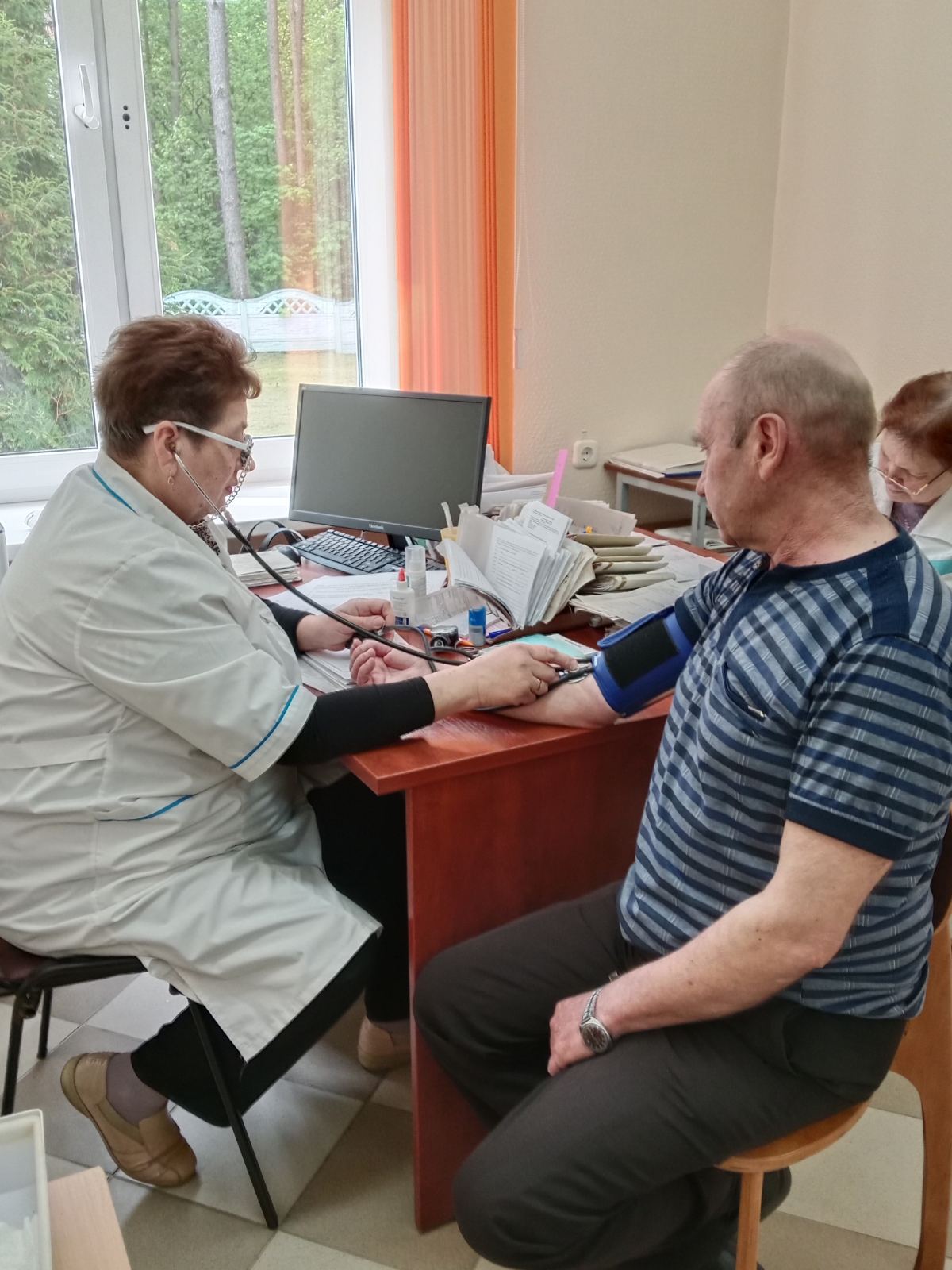 Информационная акция  «Ключи к здоровому сердцу» продолжается